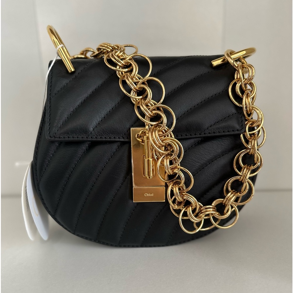 Authentic Chloé
Drew leather crossbody/shoulder bag